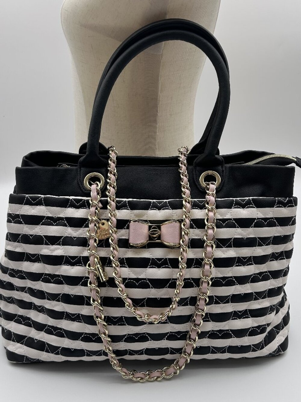 RETIRED Betsey Johnson Black White Striped Heart Quilted Satchel Bag Pink Bow